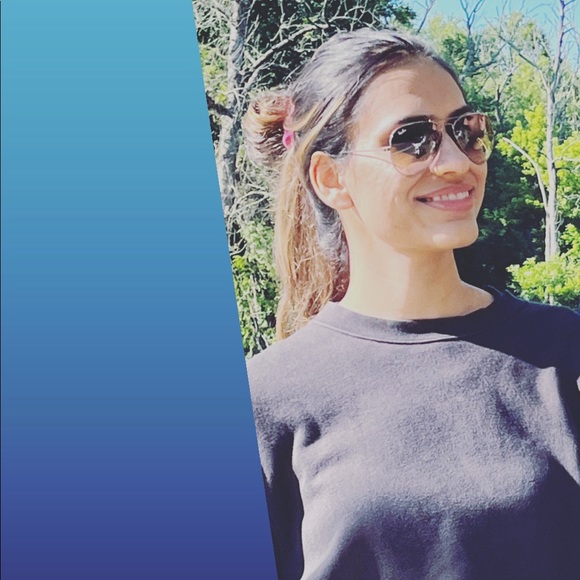 Meet your Posher, Kiran - Picture 2 of 2